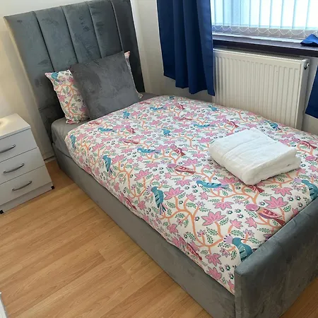 Lovely 3 Bedroom House Close To City Centre Peterlee Exterior photo