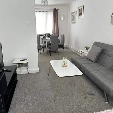 Lovely 3 Bedroom House Close To City Centre Peterlee Exterior photo