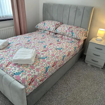 Lovely 3 Bedroom House Close To City Centre Peterlee Exterior photo