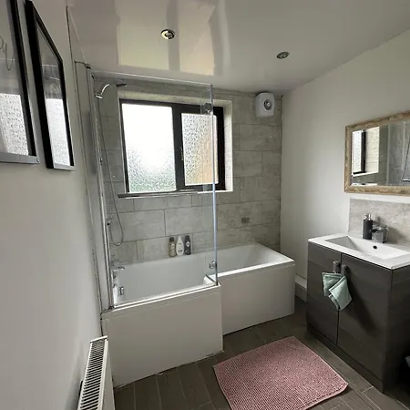 Lovely 3 Bedroom House Close To City Centre Peterlee Exterior photo