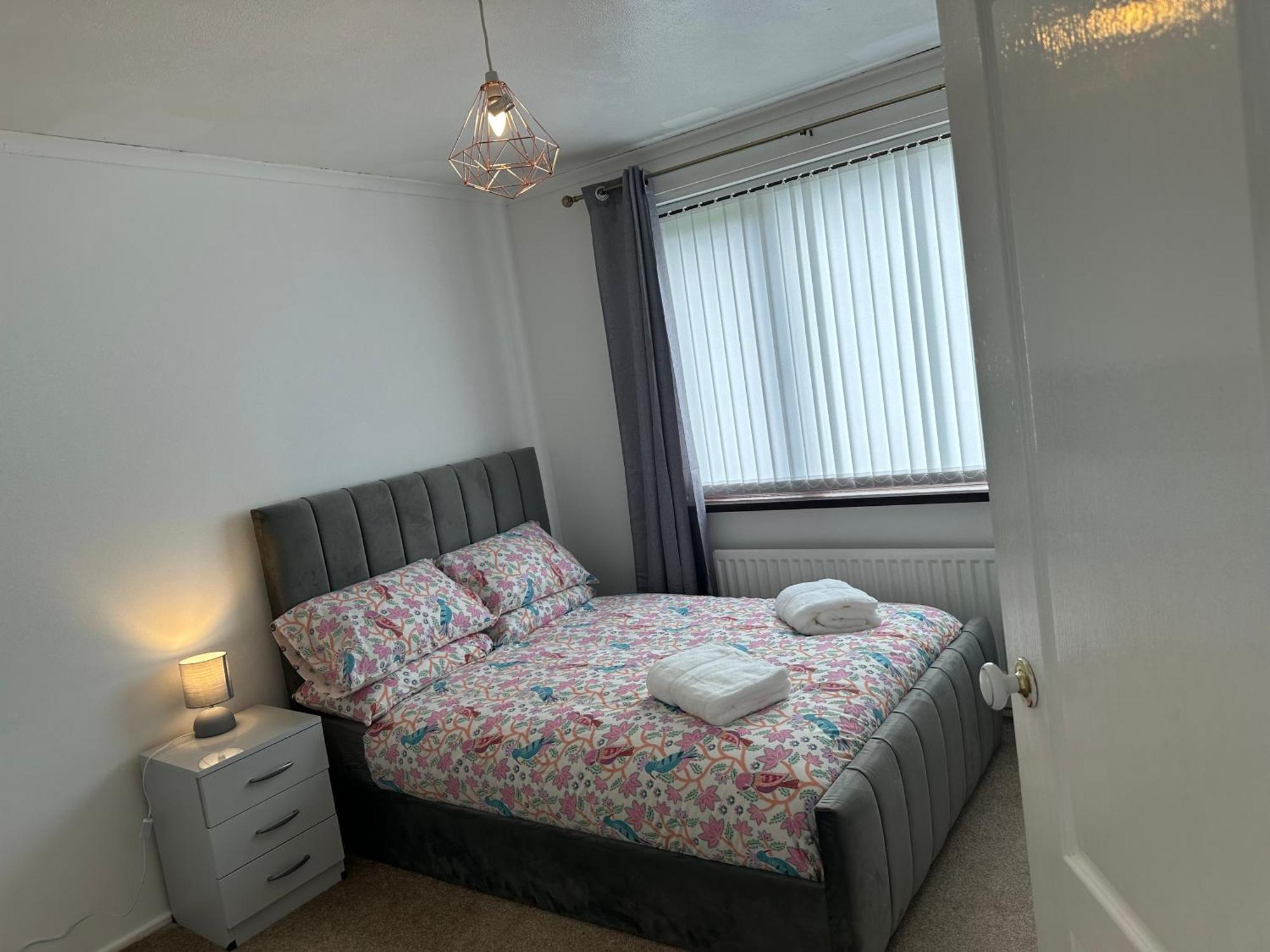 Lovely 3 Bedroom House Close To Centre * Peterlee